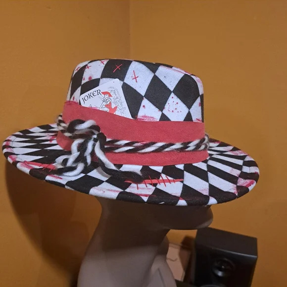 Katian | Accessories | Italian Joker Themed Designer Hat  display picture 3